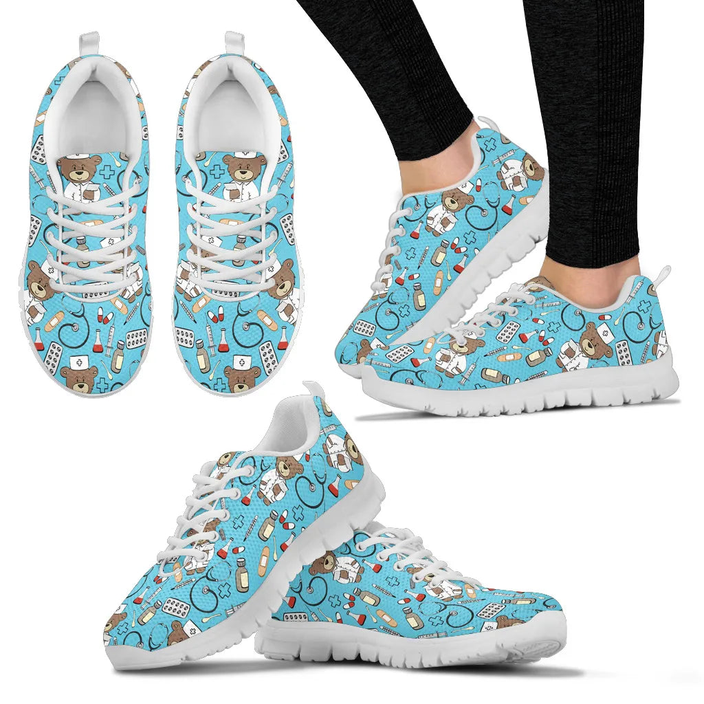 Bear Nurse Sneakers Hellblau